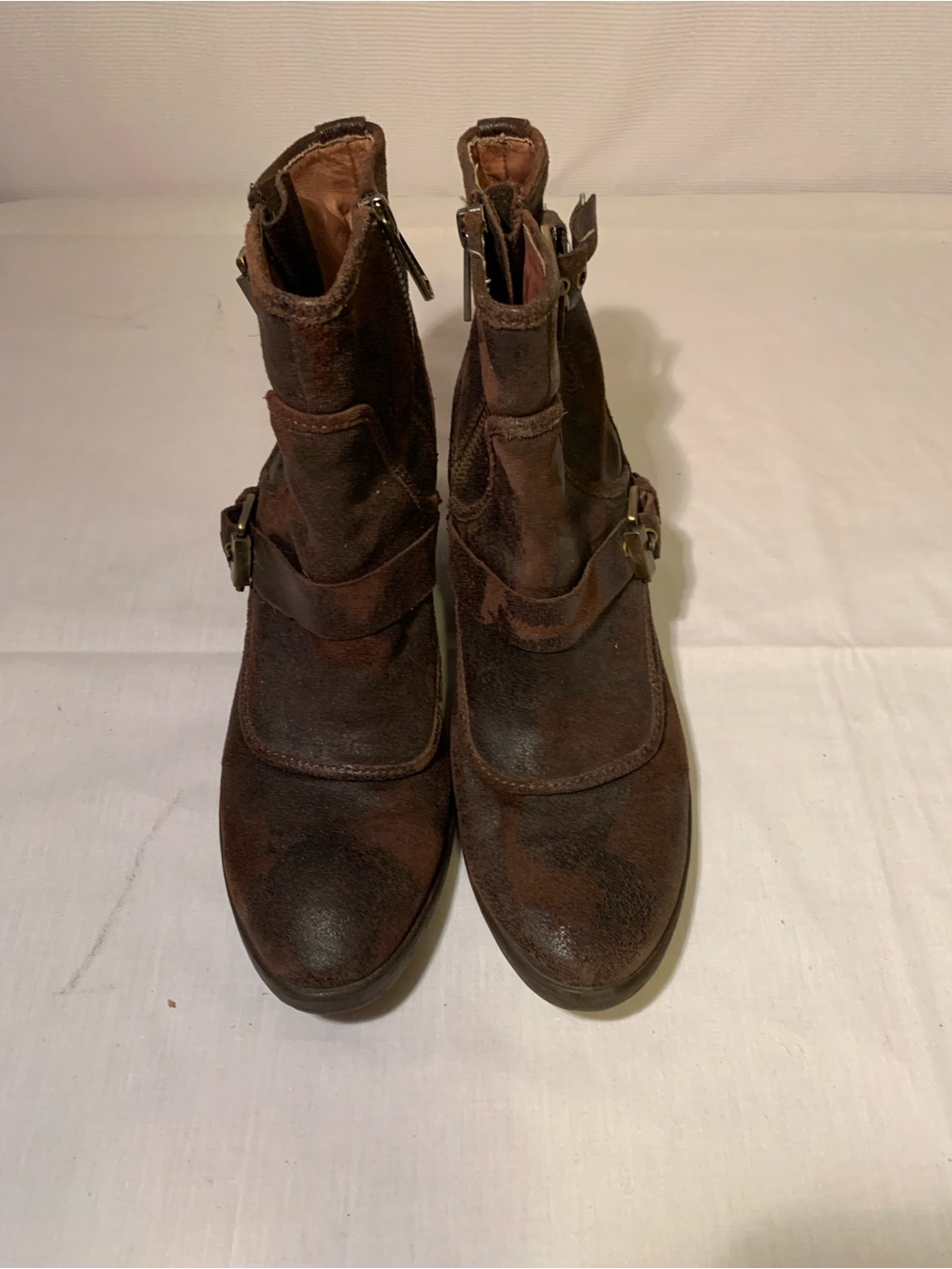 Donald J Pliner Diem Brown Leather
Ankle Moto Buckle Boots woman size 8 1/2